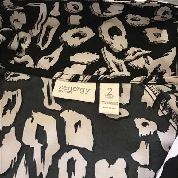 Nwot Chico’s size2 jacket - Picture 3 of 3